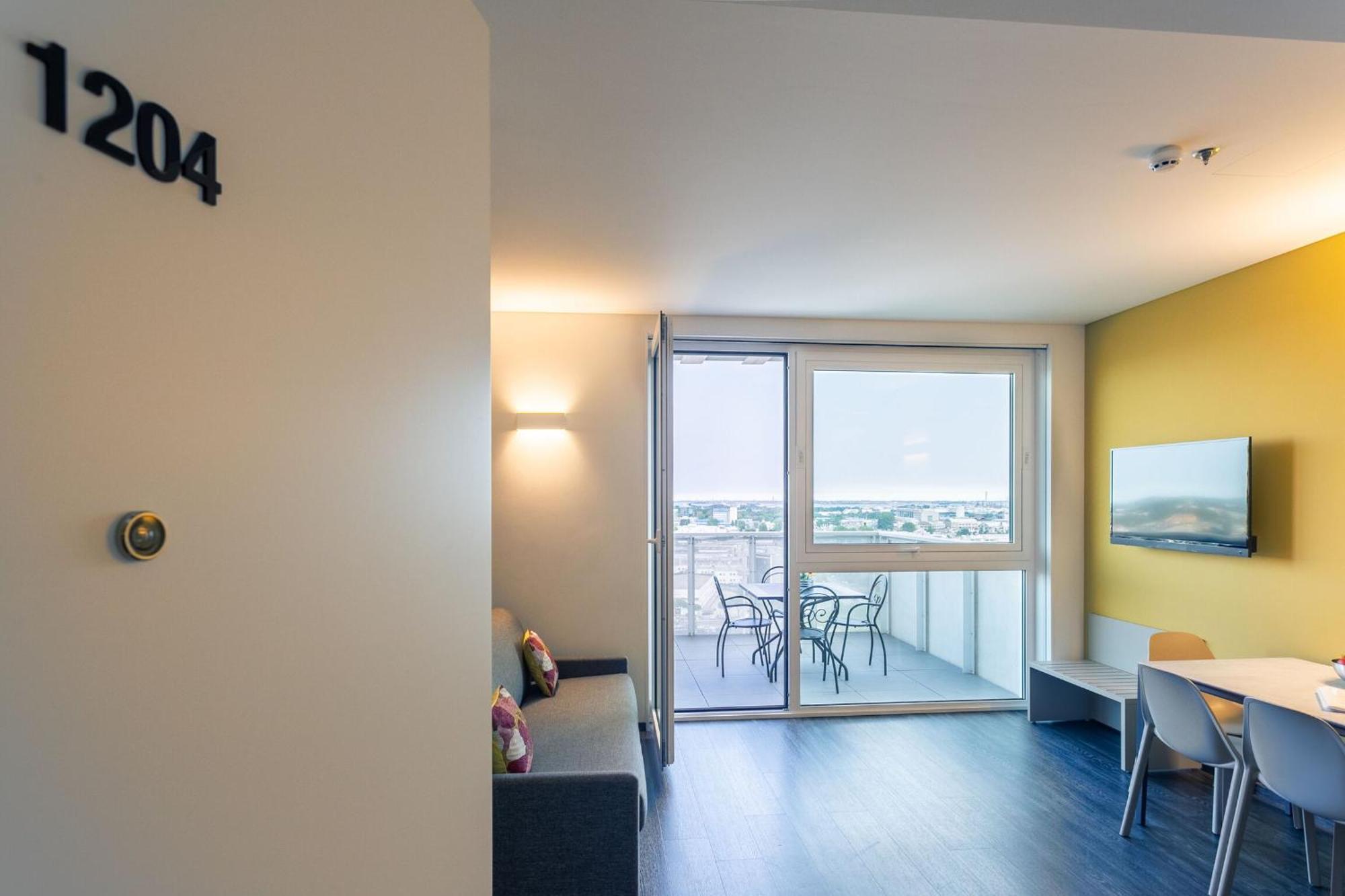 Htm Venice Suite By Halldis Местре Екстериор снимка