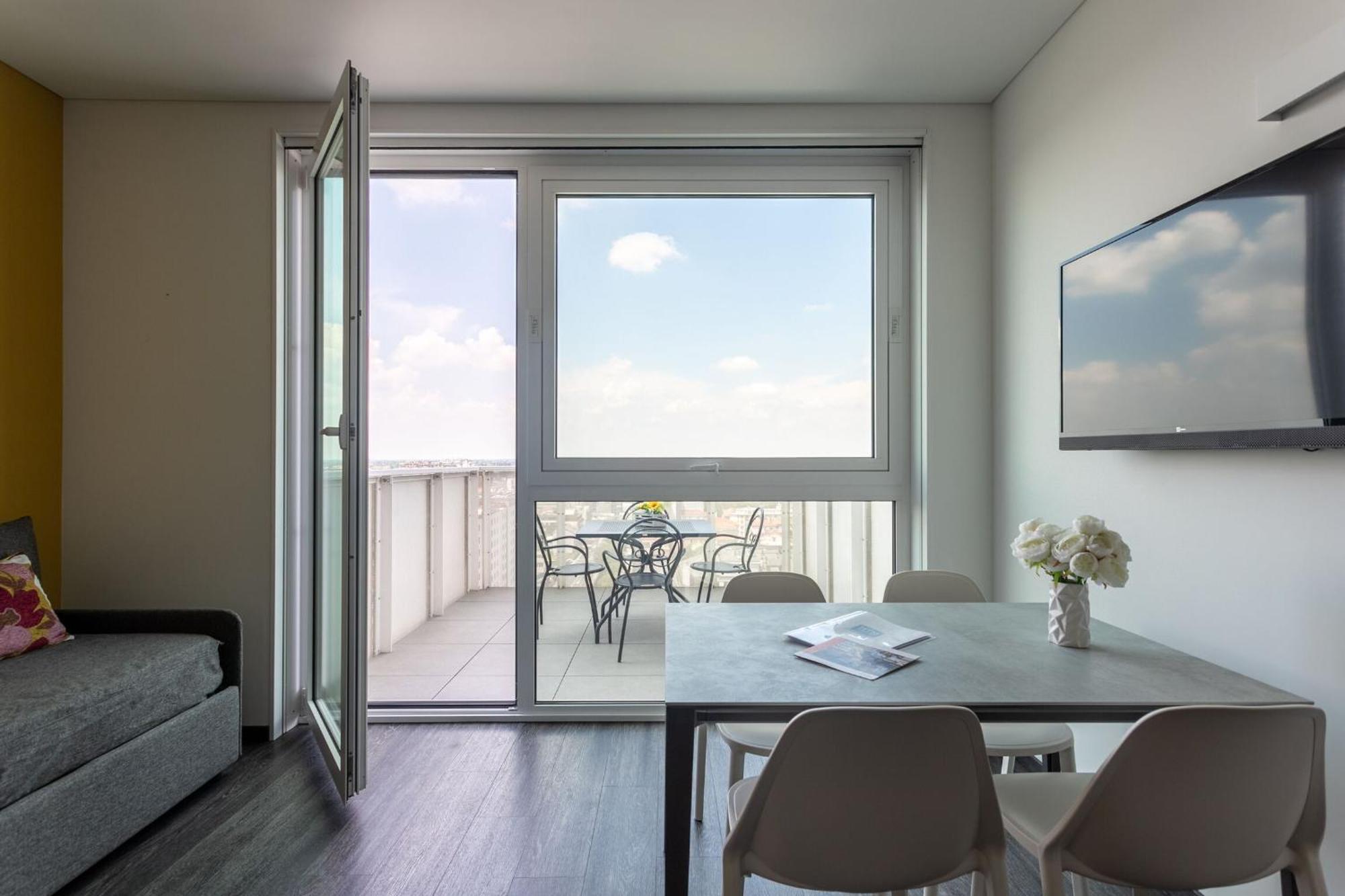 Htm Venice Suite By Halldis Местре Екстериор снимка