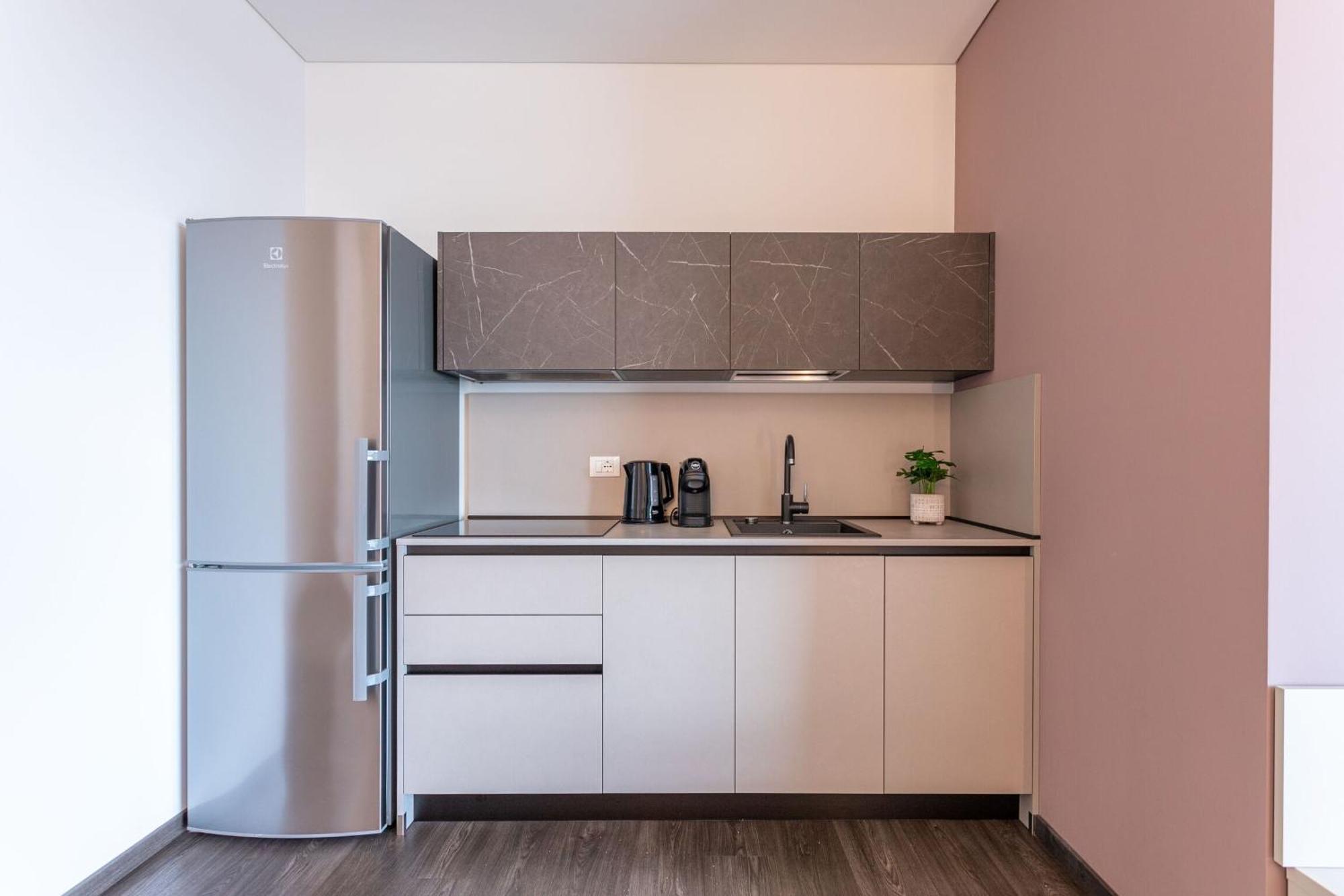 Htm Venice Suite By Halldis Местре Екстериор снимка