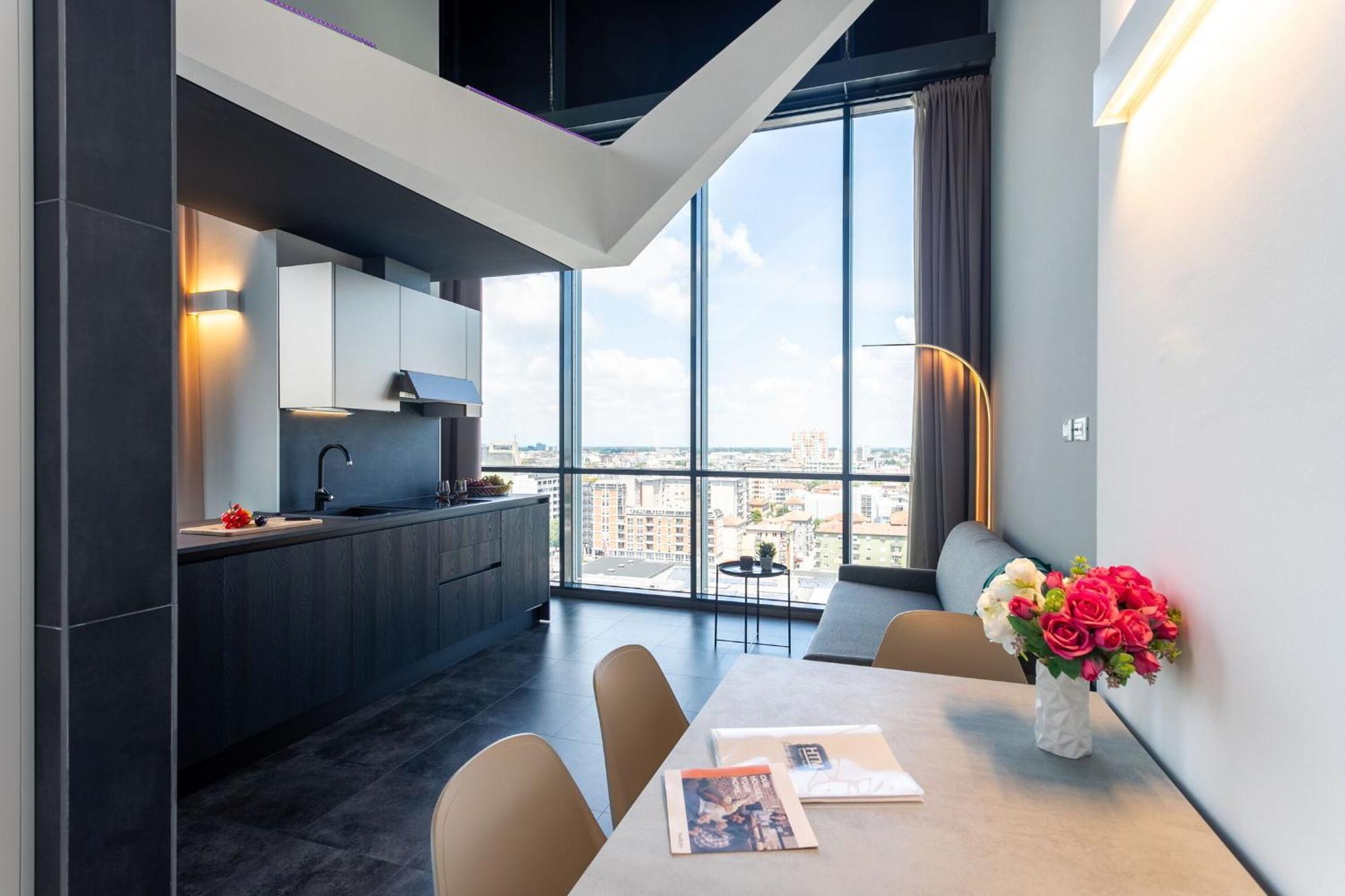 Htm Venice Suite By Halldis Местре Екстериор снимка