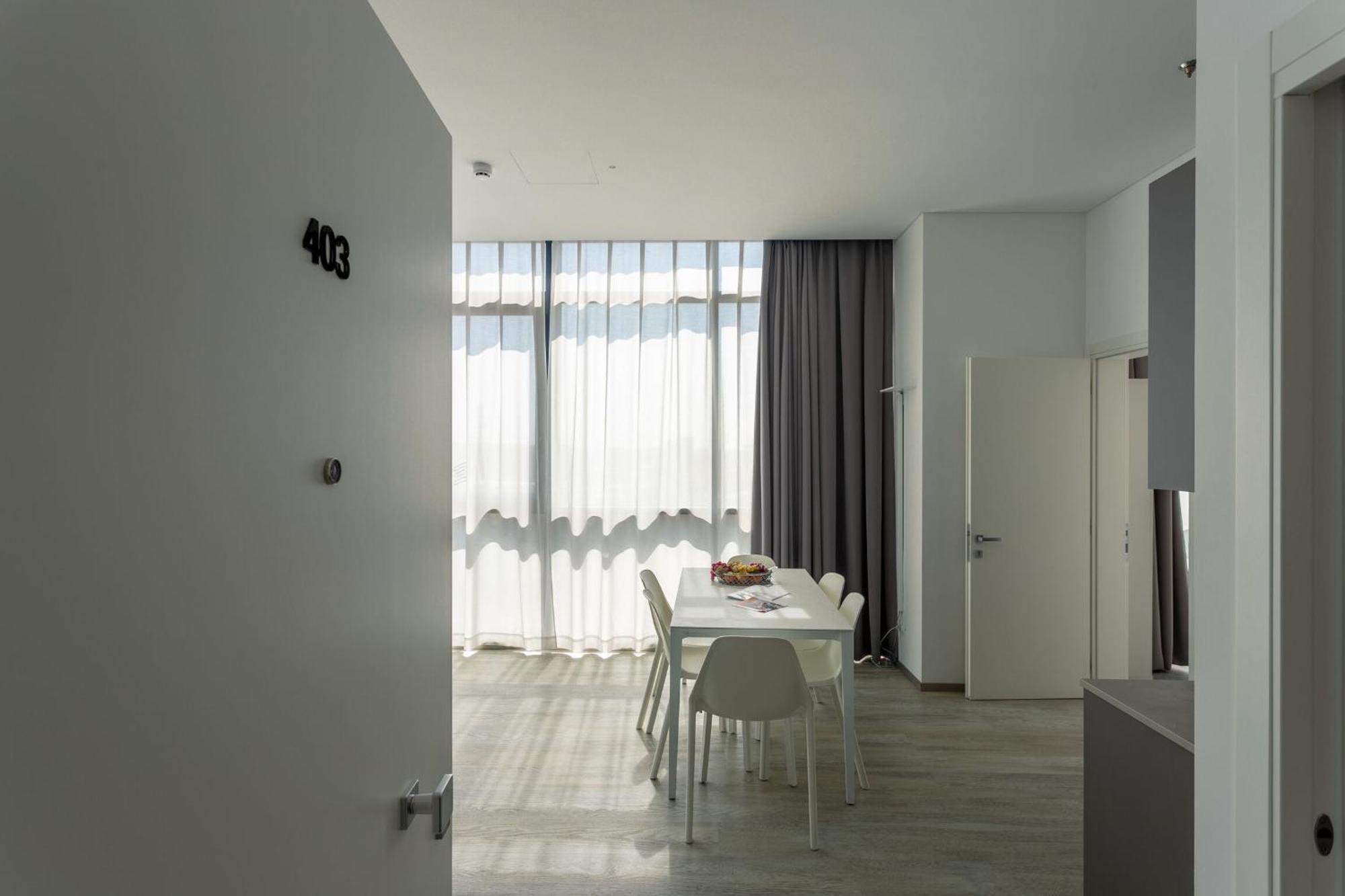 Htm Venice Suite By Halldis Местре Екстериор снимка